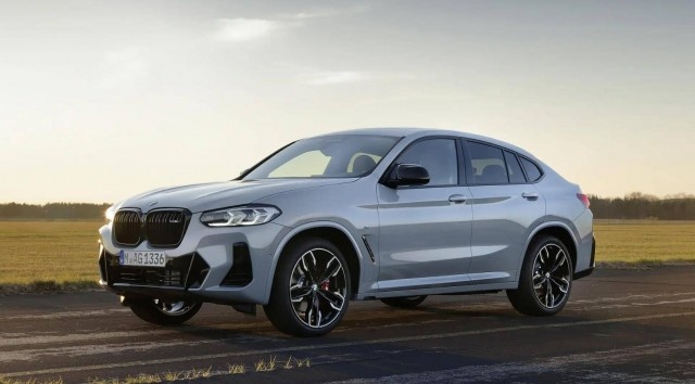 Next-generation BMW iX4 planned to start production in 2026