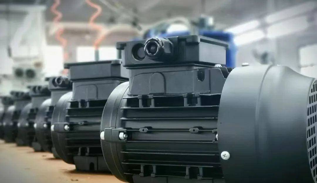 Is a 3kW single-phase motor equal to a 3kW three-phase motor?